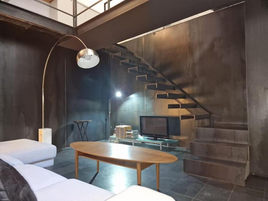 Exclusivo Apartamento De Diseno Centro Sevilla Matahacas Bajo Luaran gambar
